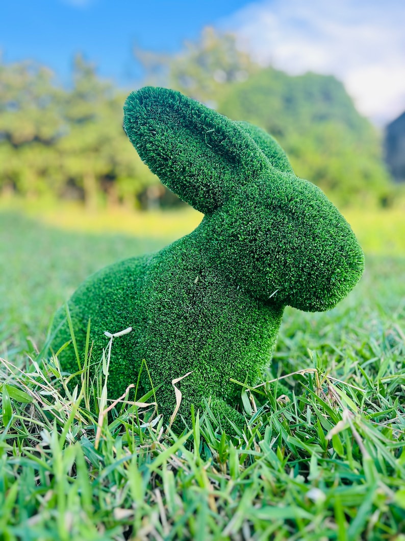 TopiariesByRevturf Bunny Topiary - Thumbnail 2