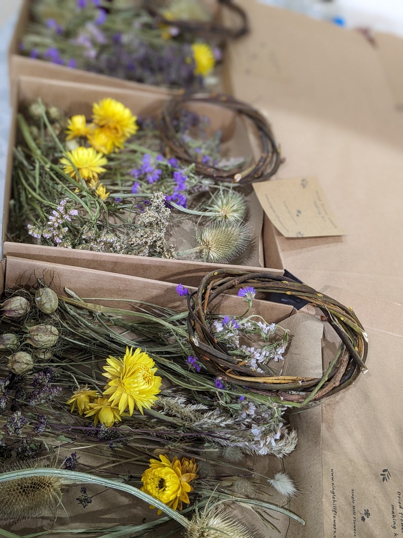 Dried Flower Wreath Making Kit Wild Flowers Creative Floral Etsy UK