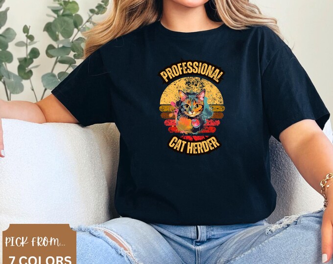 Funny Cat Tshirt for Cat Lover Present for Vet Tech Shirt Feline Care Worker Gift Animal Shelter Employee Clothing Retro Design Graphic