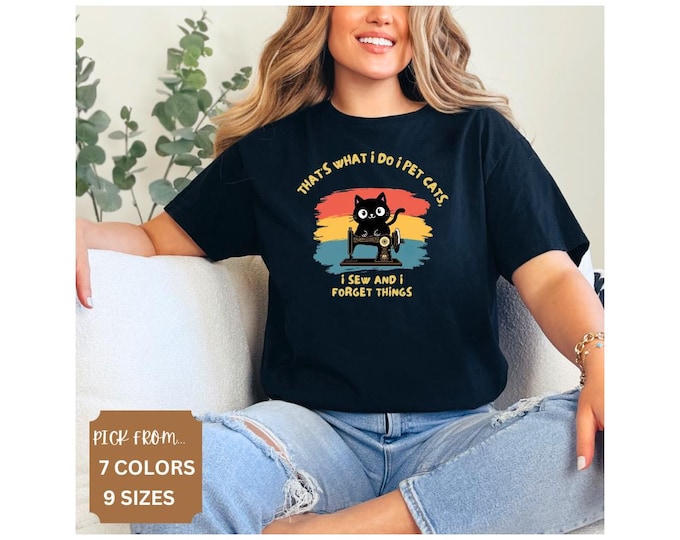 Funny Cat Lover T-Shirt, That's What I Do I Pet Cats Tee, Gift for Cat Owners, Cute Animal Shirt for Pet Lovers, Ideal for Birthdays