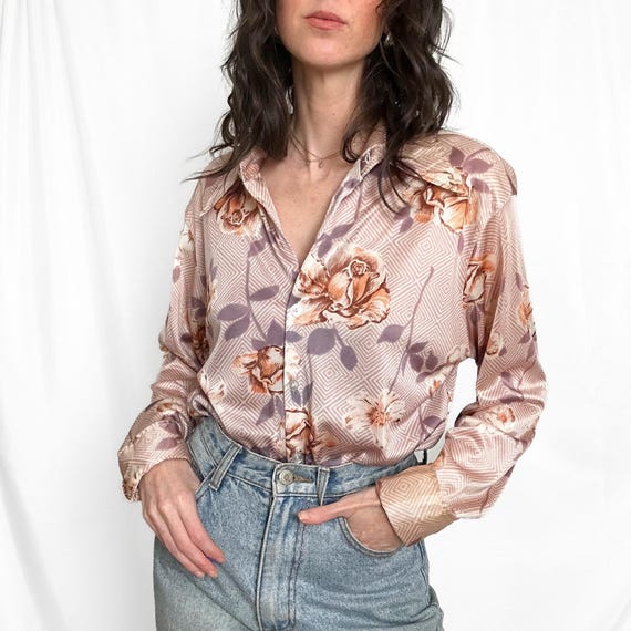 70s Psychedelic Rose Button Down - image 6