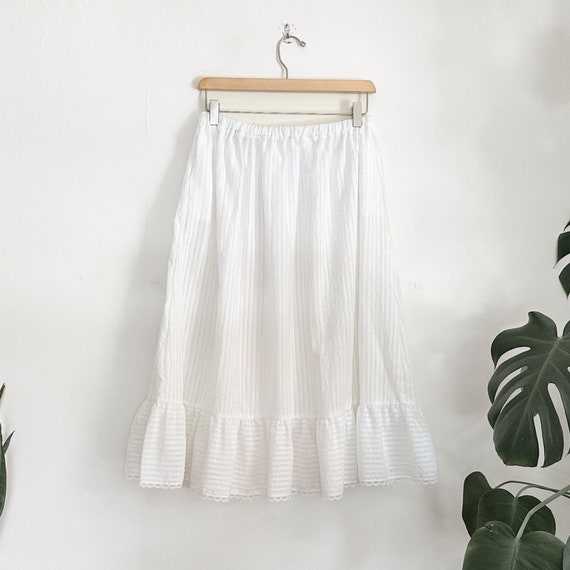 Vintage White Prairie Ruffle Skirt - image 8