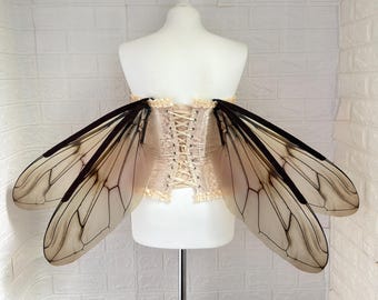 Plastic champagnekleurige cicade-feeënvleugels met realistische aderen, accessoire voor cosplaykostuums