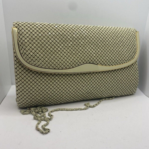 1960s Vintage Metal Mesh cream handbag with enamel detail, magnet closure