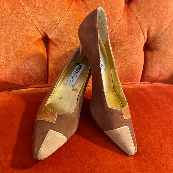 1980s Vintage Suede Enzo Anglioni pumps, 8 1/2 N - image 1