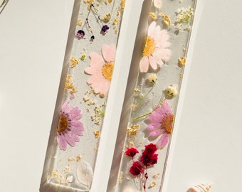 Personalisiertes Harz Lesezeichen/ Lesezeichen für Hochzeiten/ personalisiertes Lesezeichen/ personalisierte Geschenke / Geschenke für Brautjungfern / Muttertagsgeschenk / Lesezeichen für Frauen