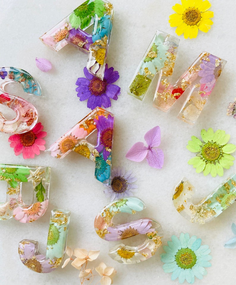 Resin Flower Keyring/ Floral Keyring/ Keychain/ Letter Etsy