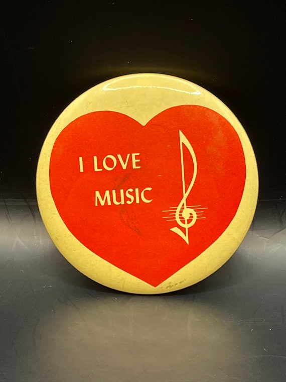 1975 Clef House “I Love Music” Pin