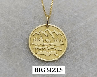Collier de montagne, médaillon de montagne d'or, pendentif en or massif 14K, pendentif en or de randonnée, breloque de montagne gravée, collier personnalisé