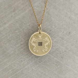 Collana con drago cinese in oro massiccio 14 carati, ciondolo Feng Shui, medaglione con due draghi, amuleto asiatico per la prosperità, ciondolo personalizzato