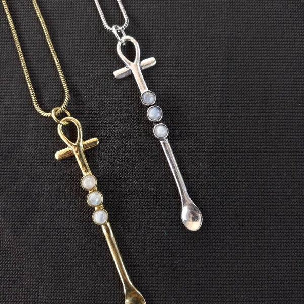 Collier Mini Cuillère Cuillère à Café avec Pendentif Croix Bijou avec Trois Pierres de Lune Bronze Argent