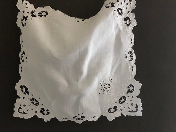 Stunning antique cutwork handkerchief, Wedding ha… - image 6