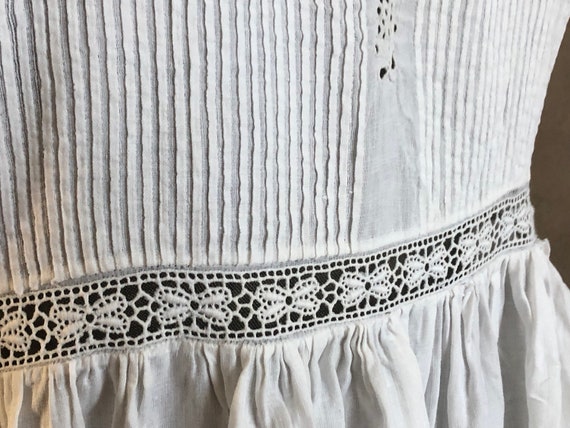 Beautiful Antique FRENCH linen long romantic dres… - image 4