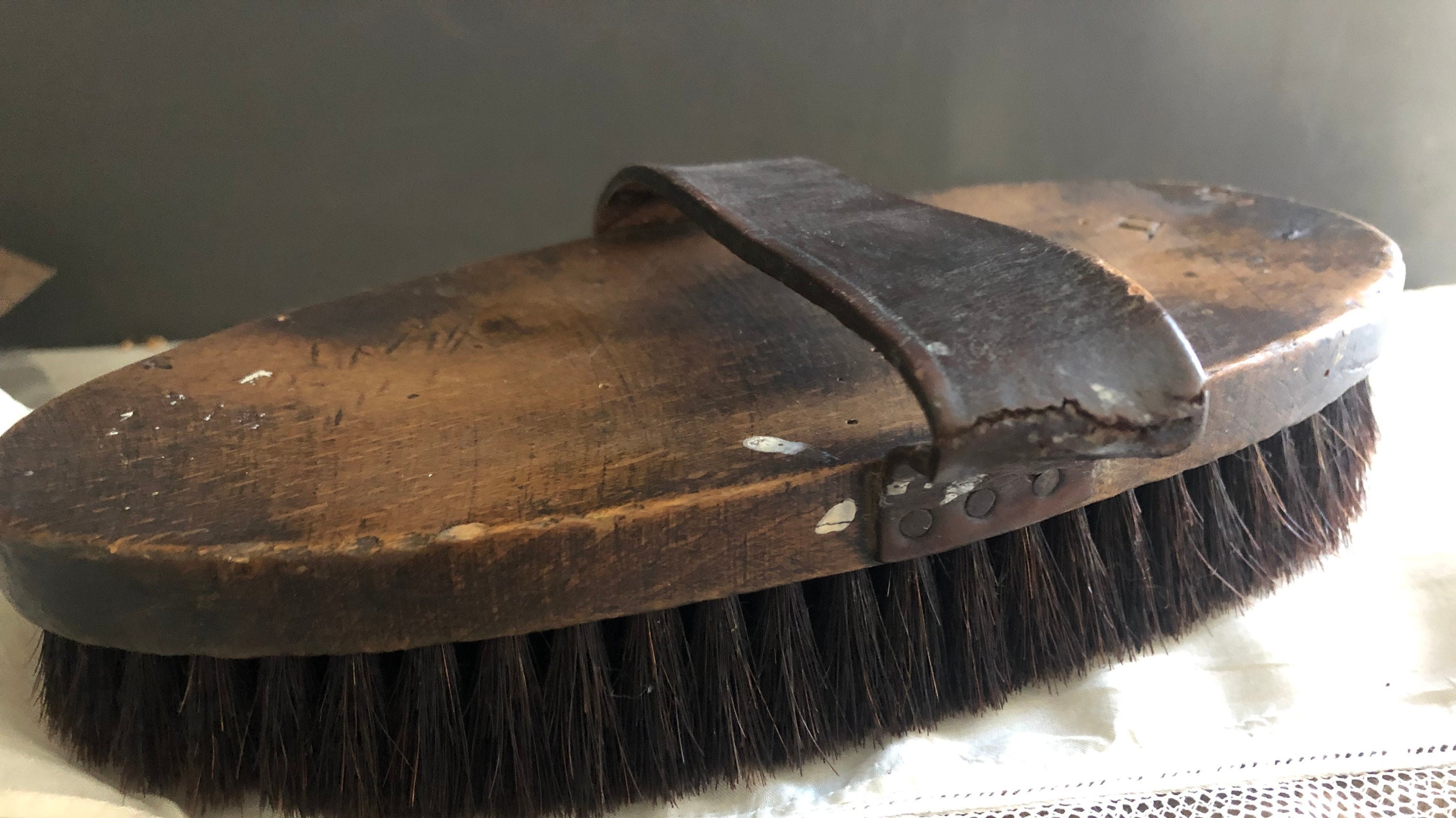 Smith's Large Horse Hair Brush