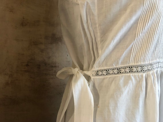 Beautiful Antique FRENCH linen long romantic dres… - image 2