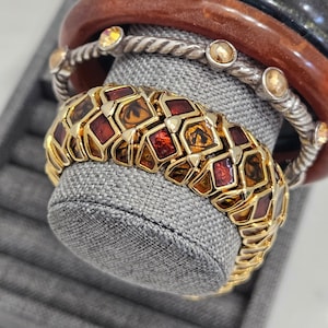Vintage Joan Rivers Brown and Gold Tone Bracelet