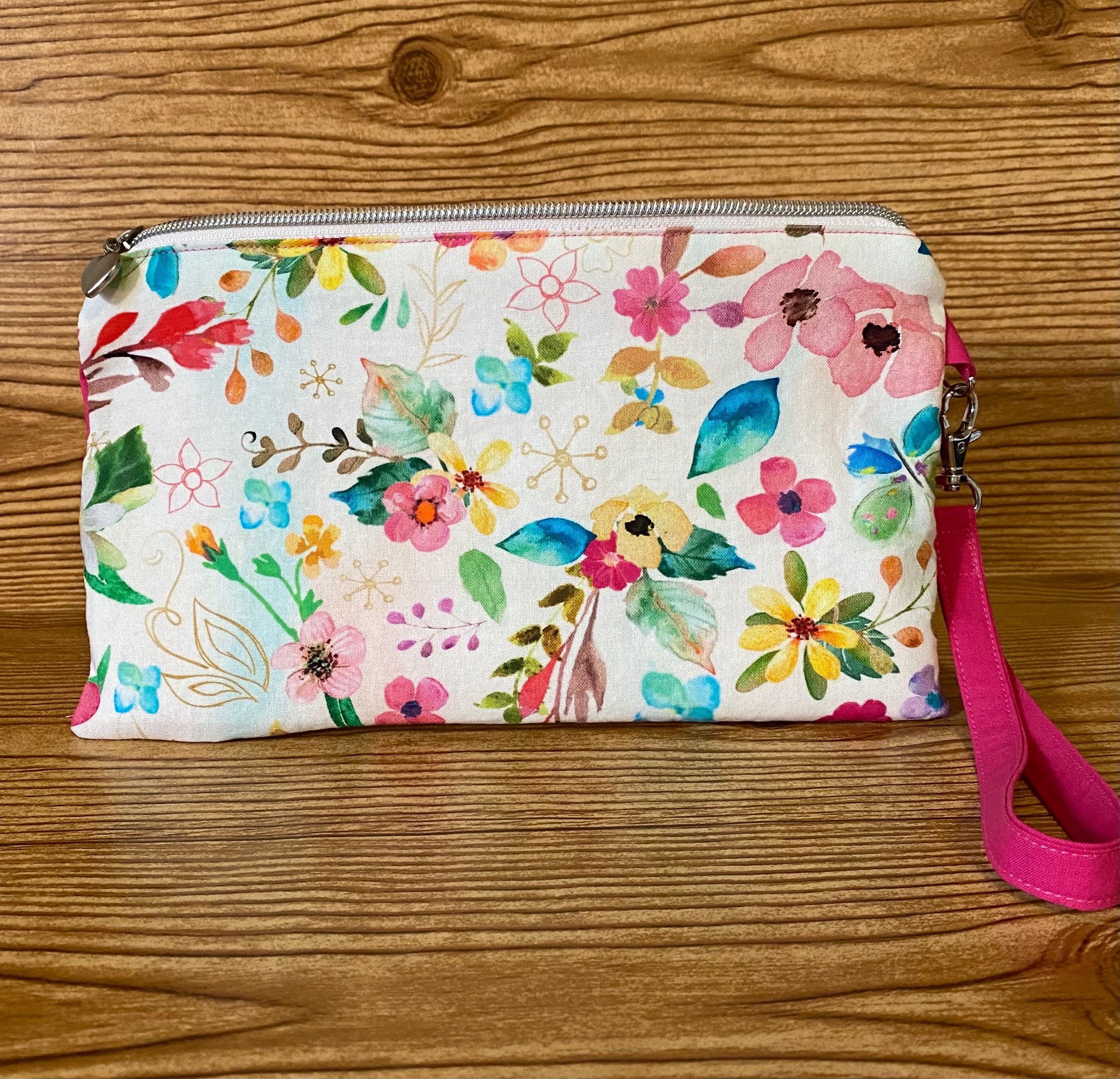 Floral Polka Dot Wristlet with Bow Purple Floral Bow Wristlet - Etsy main image 3