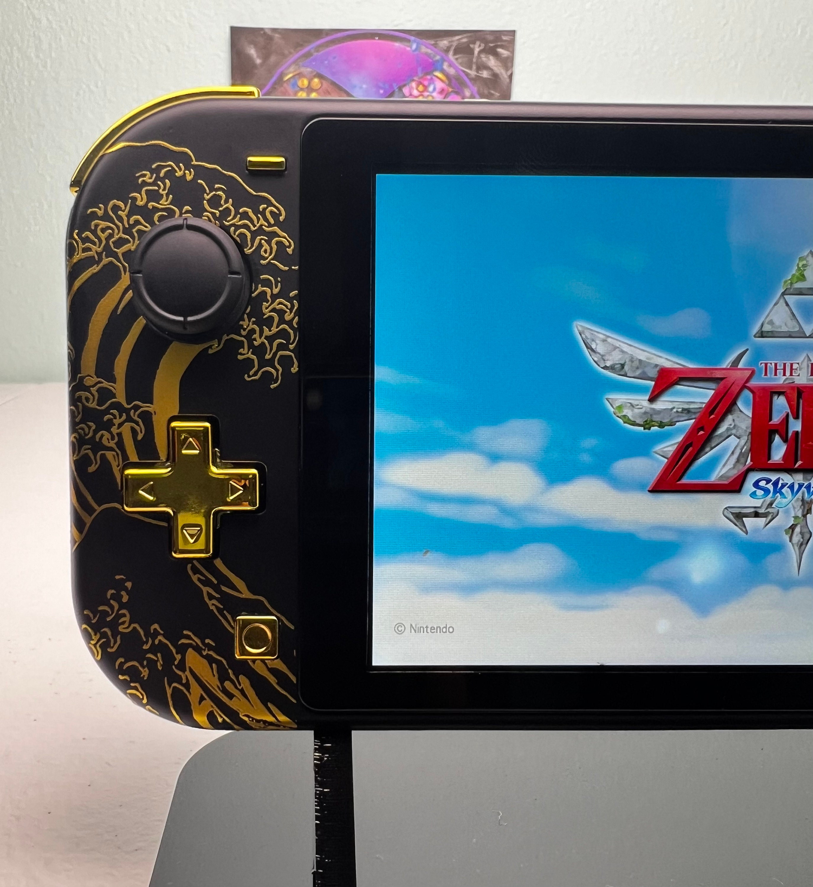 Great Wave Kanagawa Matte Finish - Gold and Black - Custom Switch