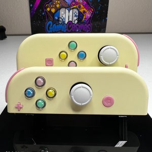 Cream With Colored Hearts - Pink accents - Custom Joycons for the Nintend Switch