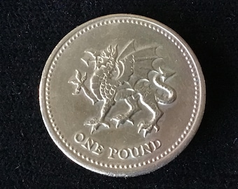 2000 British UK England Pound Coin Welsh Dragon Representing Wales