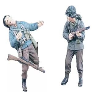 Model z żywicy 1/35 Dwóch żołnierzy amerykańskich w bitwie, ranni żołnierze piechoty, II wojna światowa, armia, niepomalowany, nierozmontowany