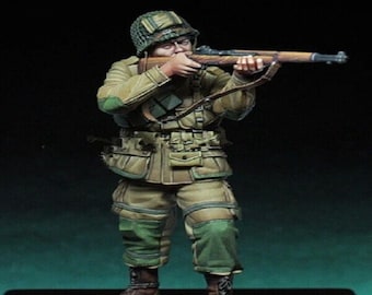 1/35 Resin Figure Model Kit US Soldier Infantryman Paratrooper Airborne Gunner WW2 Unpainted Unassembled