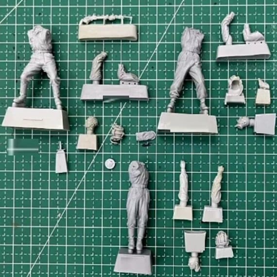 LIANGFANG 1/35 Figure In Resina Model Kit GK WWII Soldati