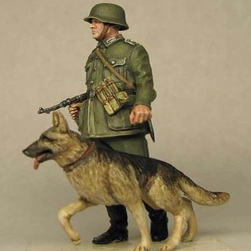 maquette en résine 1/35 soldats couleur à - France