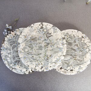 Pressed Forget Me Not Flowers Coaster, White Lace Coaster, Epoxy Art ...