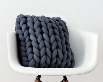 Pattern / Tutorial. Square Knitted Cushion Step-by-Step Illustrated DIY Instructions