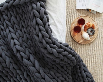 Pattern / Tutorial. Ohhio Arm Knitted Blanket. Six Sizes. Illustrated Step-by-Step Instructions + Video