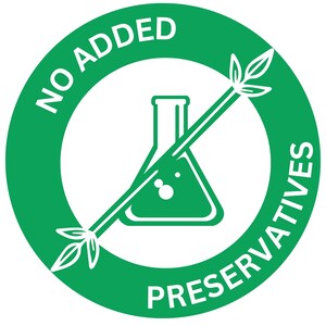 Puede incluir: C&iacute;rculo verde con el texto "NO ADDED PRESERVATIVES" y un vaso de precipitados blanco tachado con un l&iacute;quido verde en su interior.