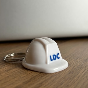 Llavero de casco de seguridad JW LDC de regalo