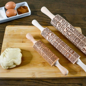 Embossed Rolling Pin, Сedar Cone, Christmas Gift for Her Handmade