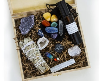 Healing Crystals and Stones Gift Set  / 7 Chakra tumbles, Pendulum, Natural Amethyst Cluster, Sage, and more : Home Cleansing Wellness Box