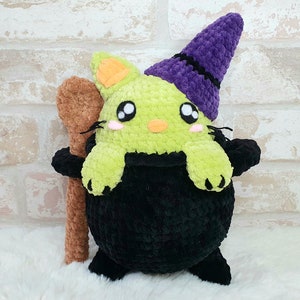 Cauldron kitty