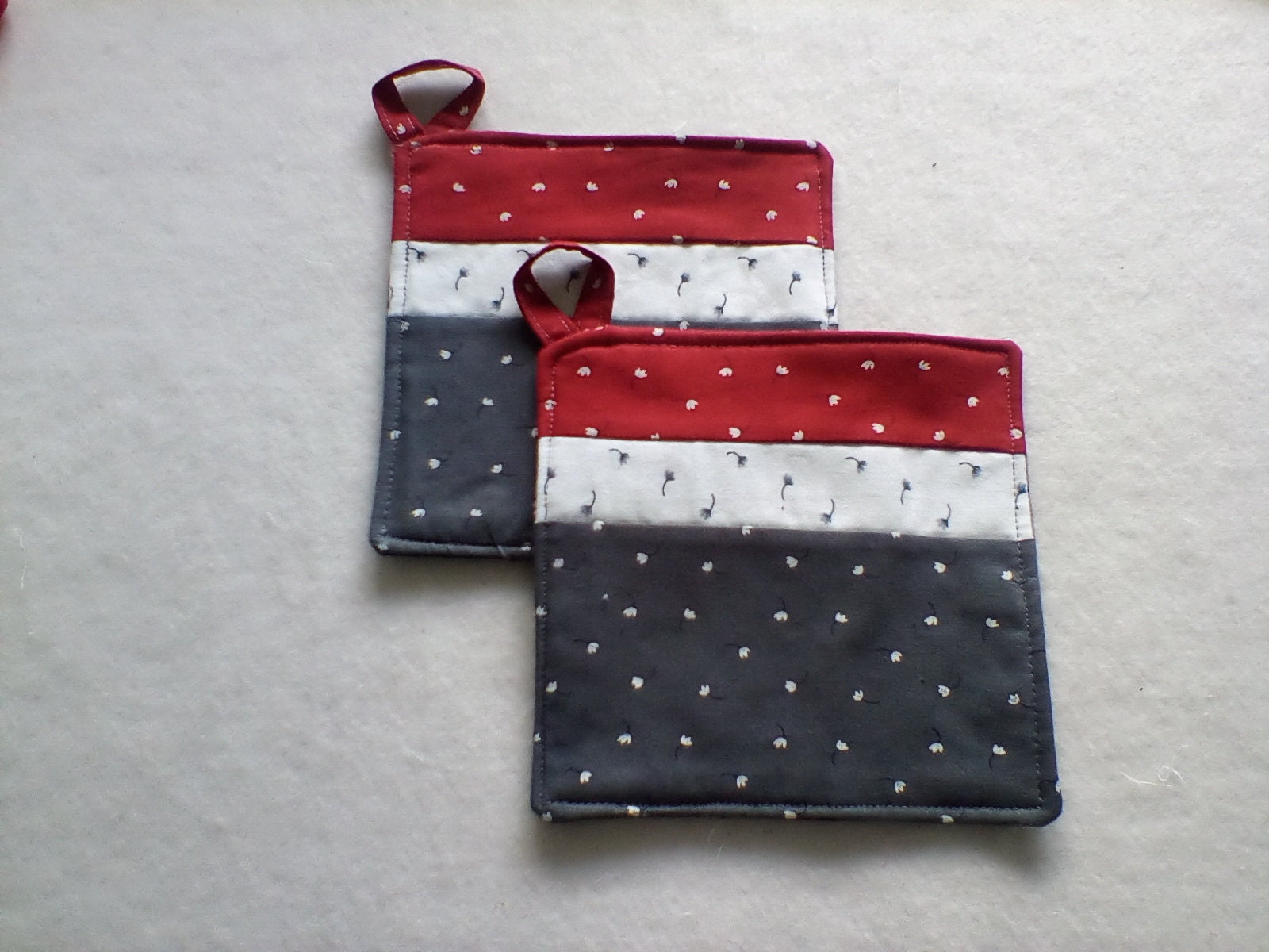 1pair Handmade HOT POT HOLDERS / Trivel Etsy