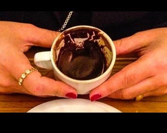 Türkische Kaffeetassen-Lesung: Wahrsagen am selben Tag