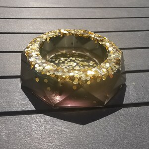 Epoxy Resin Ashtray with Spring Easter Sprinkles Don/'t Worry Bee Happy