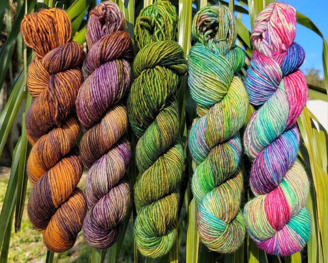 100 Merino Wool Yarn Hand Dyed 216yards, Knitting Machine Yarn for