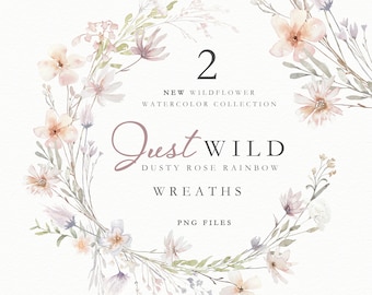 Könnte beinhalten: Ein Aquarellkranz mit staubigen Rosen und rosa Blüten, Blättern und Grün. Der Kranz ist kreisförmig und hat einen Textüberlagerung mit der Aufschrift "Just Wild Dusty Rose Rainbow Wreaths PNG Files".