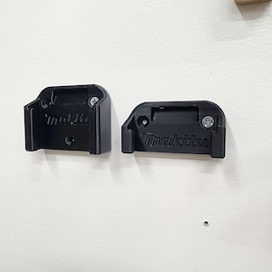 Makita LXT 18v Battery Mount. Secure organization solution for your batteries.