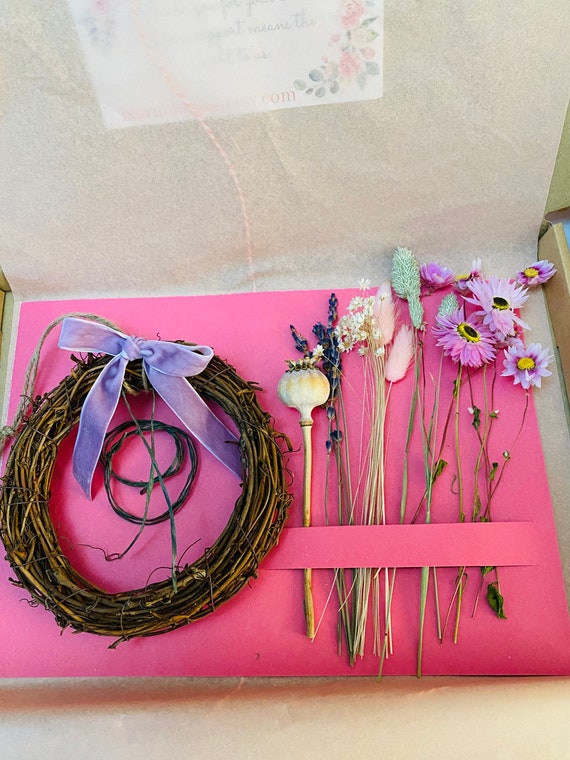 DIY Mini Wreath Kit, DIY Wreath Kit, Craft Kit, Make your own wreath, DIY Dried Flowers Wreath Kit