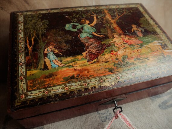 Antique French Wooden Box / Jewelry or Sewing Box… - image 3