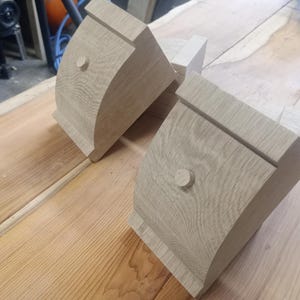 oak mantel corbels / shelf brackets