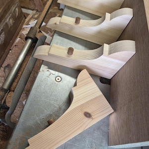 Traditional pine shelving brackets