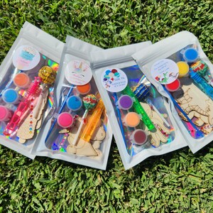 Cat Party Craft Kit - 12 Pack Paint Your Own Wooden Magnet Sets, Pink Kitten Theme, Perfect For Girls' Birthdays & Classroom Favors