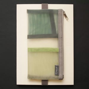 Midori Book Band Pen Case Green Mesh for B5 - A5 Notebook