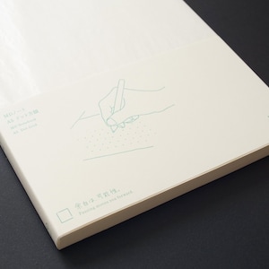 Cahier Midori MD - A5 - Grille à points - Papier MD - Reliure cousue - Fabriqué au Japon