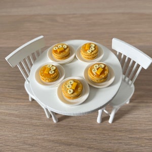 Panqueques en miniatura. Comida realista para muñecas. Escala 1:6